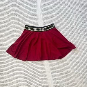 Women’s Stretchy Casual Wine Color Mini Skirt. Size- Medium